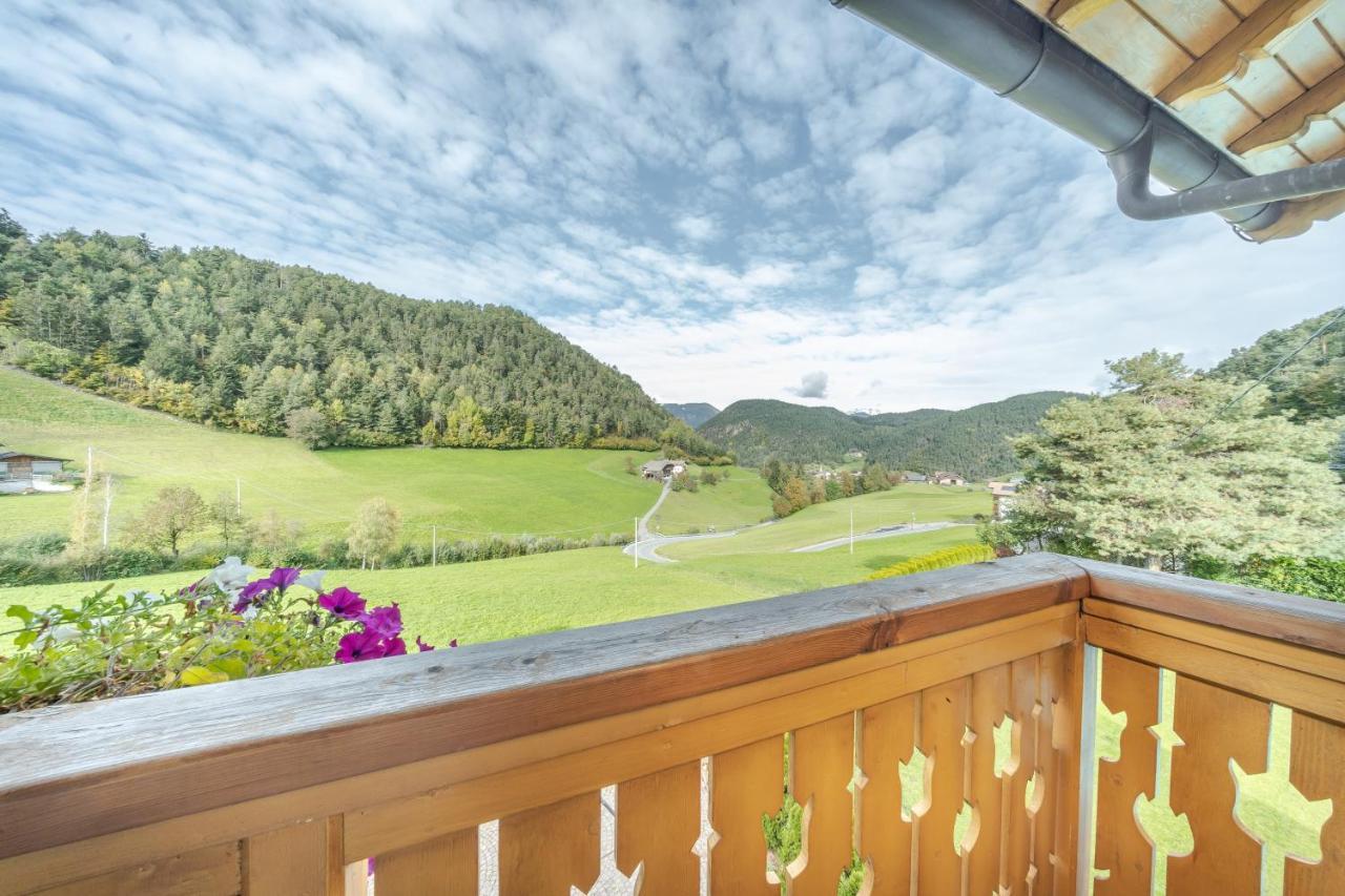 Garni Hotel Melissa Castelrotto Exterior foto